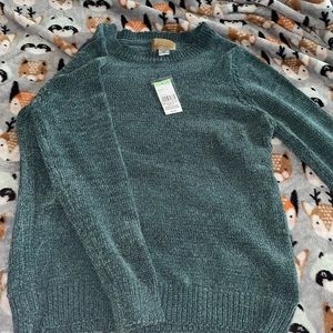 Girls long sleeve sweater